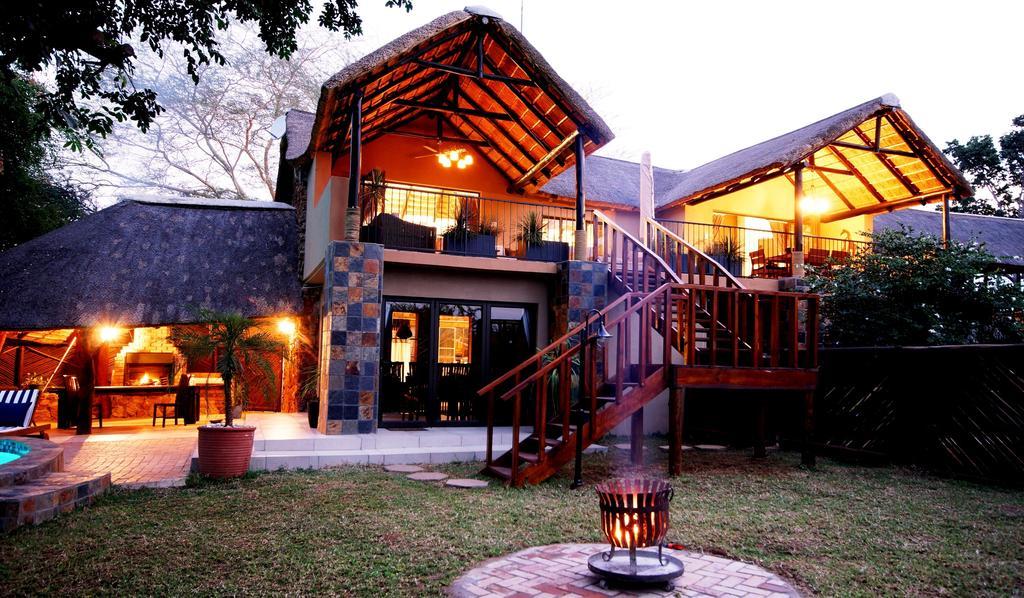 Tau @ Kruger Villa Marloth Park Room photo